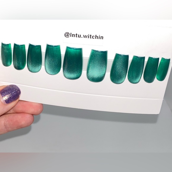 Press on nails, 20 pack, Magnetic gel - Picture 8 of 12